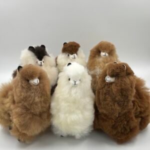 Zabawka z wełny alpaki ALPAKA 25 cm (różne kolory)